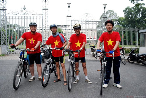 Đi xe đạp tập luyện đều giúp sua tan mọi bệnh tật