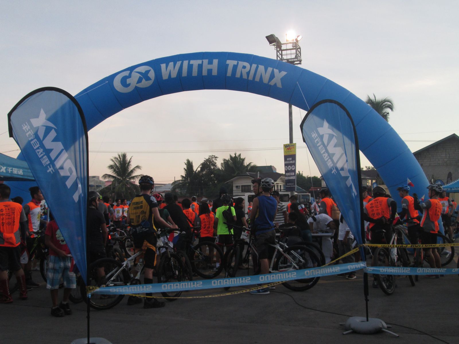 10000 người tham gia hoạt động 